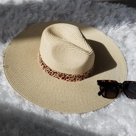 Straw leopard Print Floppy Beach Hat - Picture 2 of 5